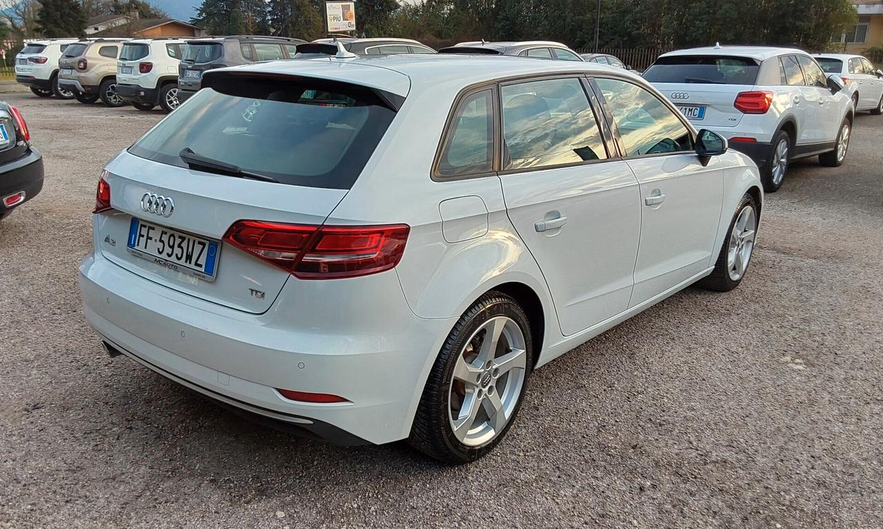 Audi A3 SPB 1.6 TDI S tronic Sport