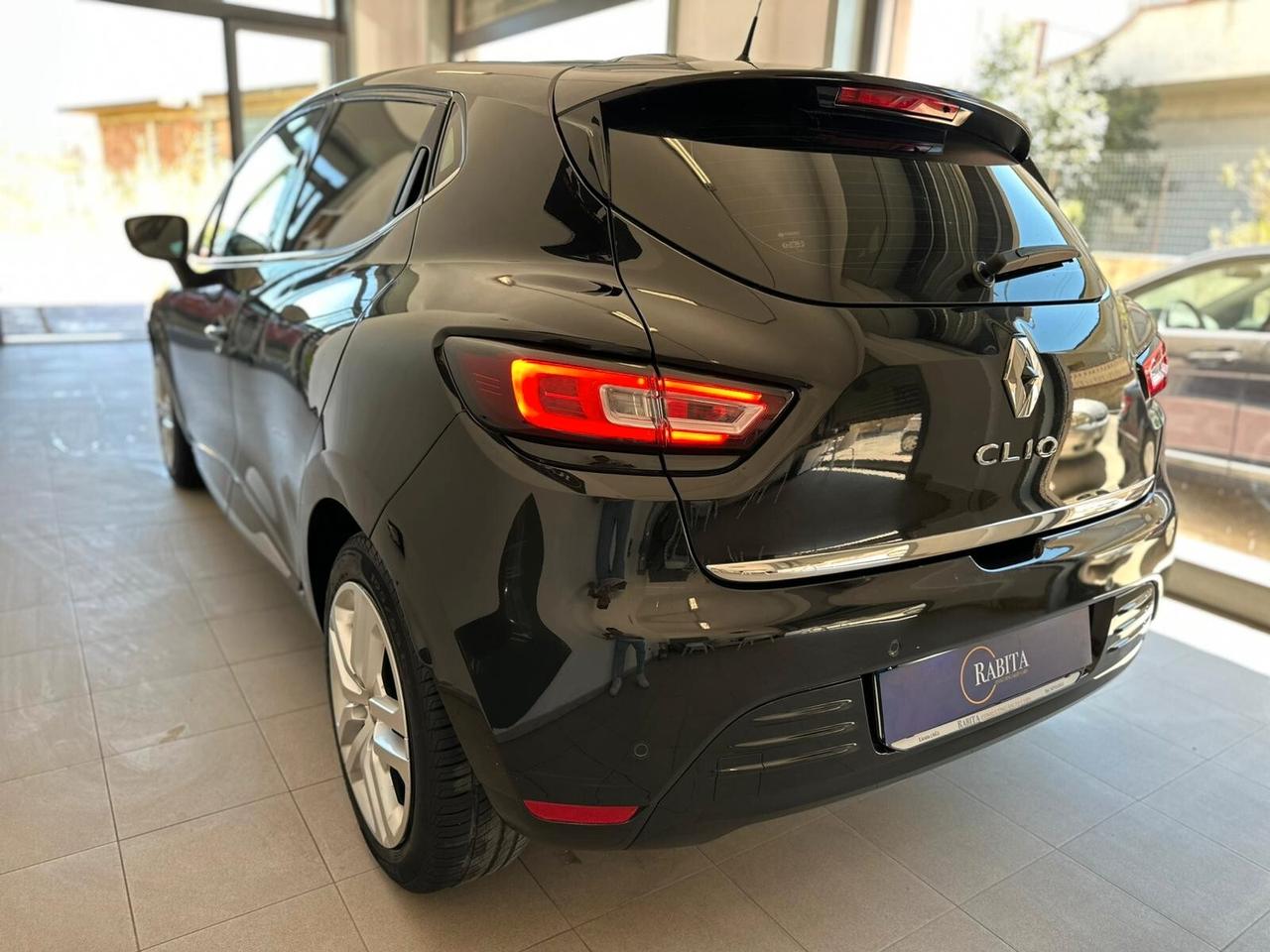 Renault Clio dCi 8V 90 CV 5 porte Moschino Intens Full 2019