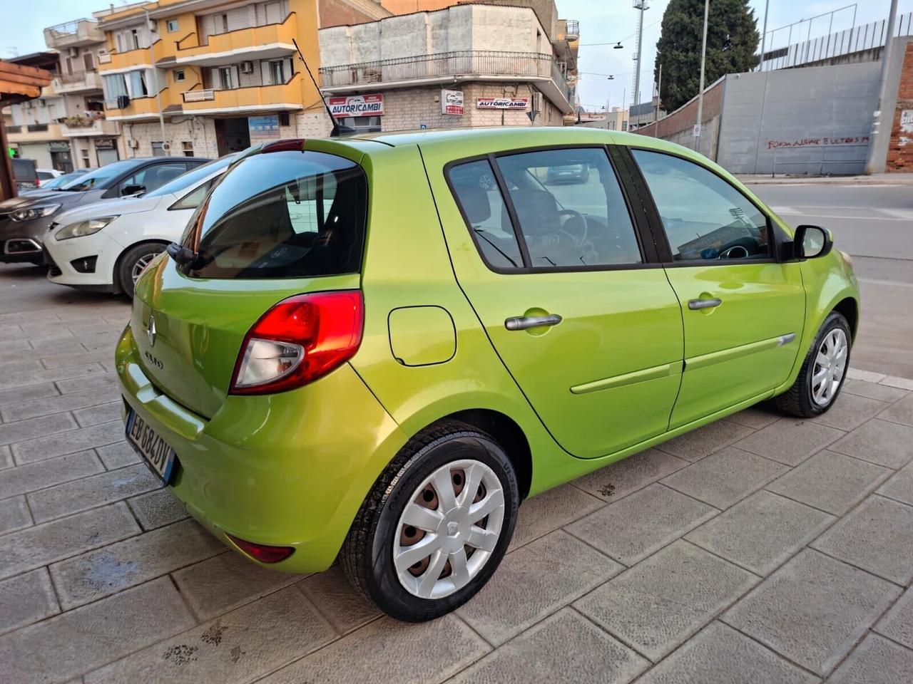 2010 Renault Clio 1.2 GPL 75cv Confort