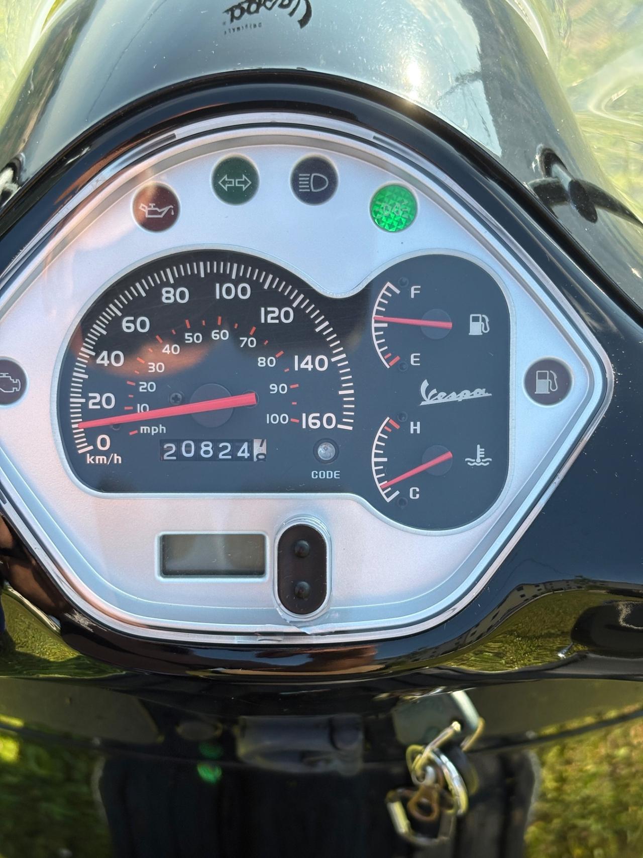 Piaggio Vespa 300 GTS - 2010