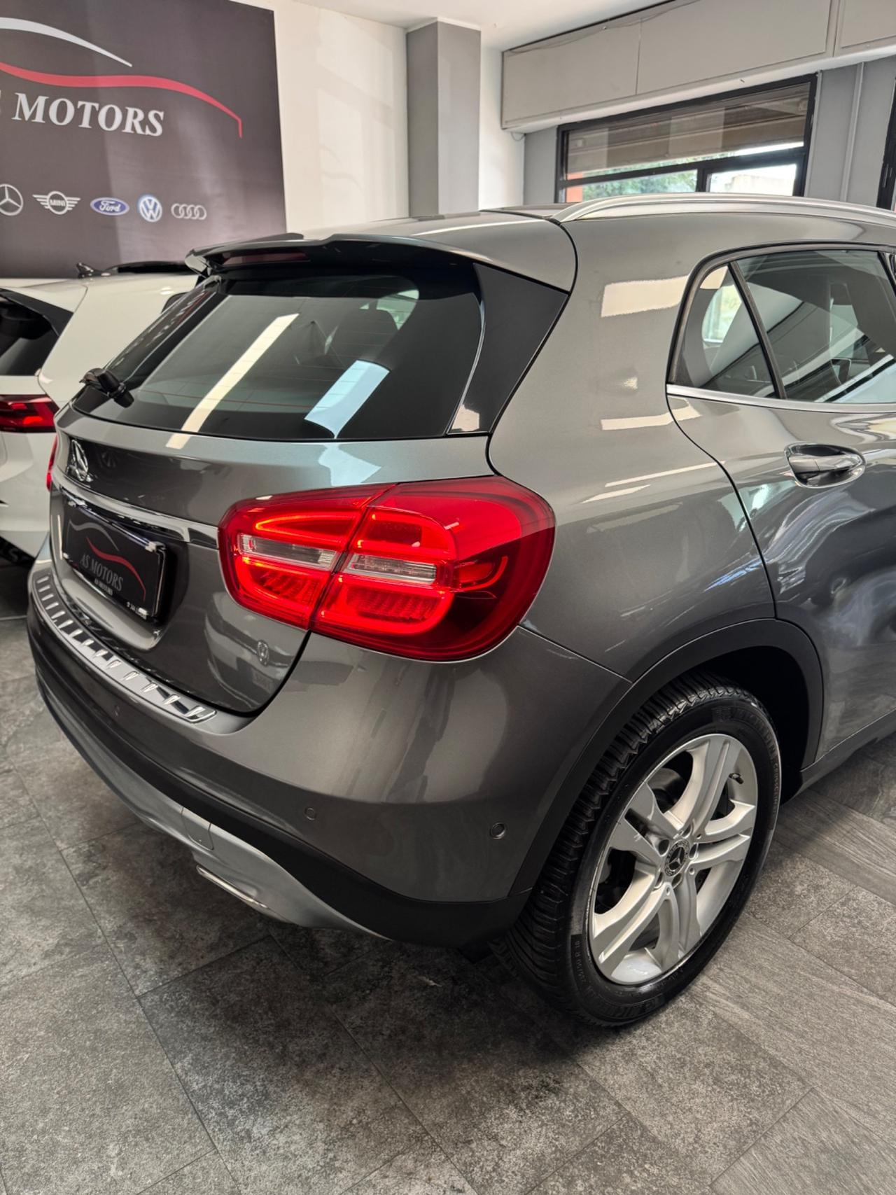 Mercedes-benz GLA 200 d Sport Finanziabile
