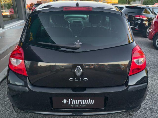RENAULT Clio 1.2 16V 65CV 3 porte