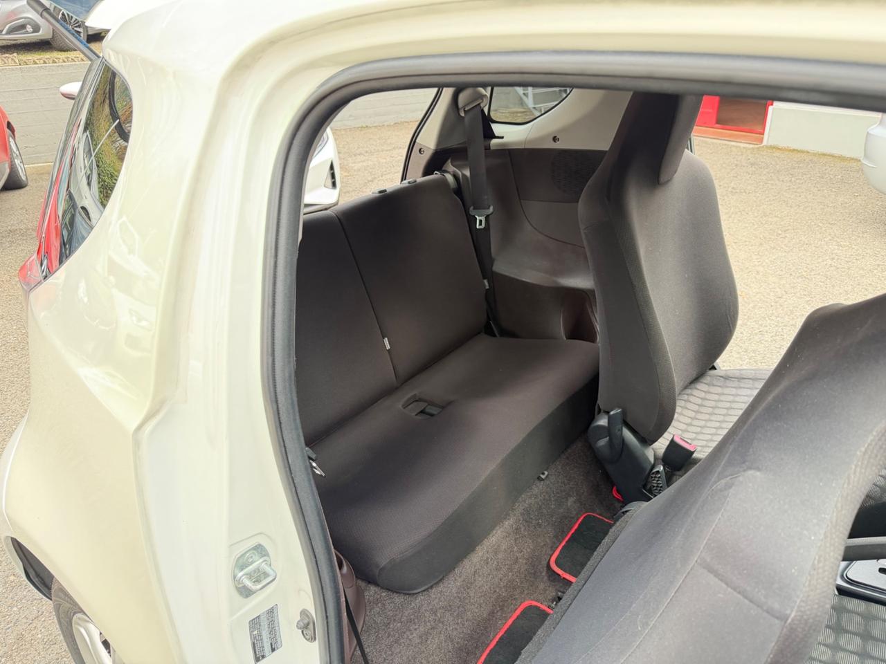 Toyota iQ 1.0 AUTOMATICA BIANCO PERLATO