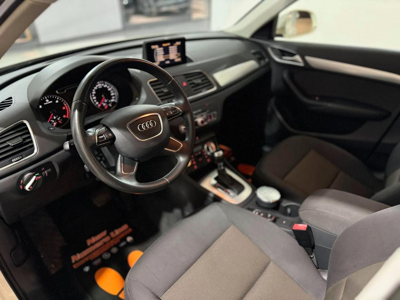 Audi Q3 2.0 TDI Quattro 177cv S-Tronic 2012