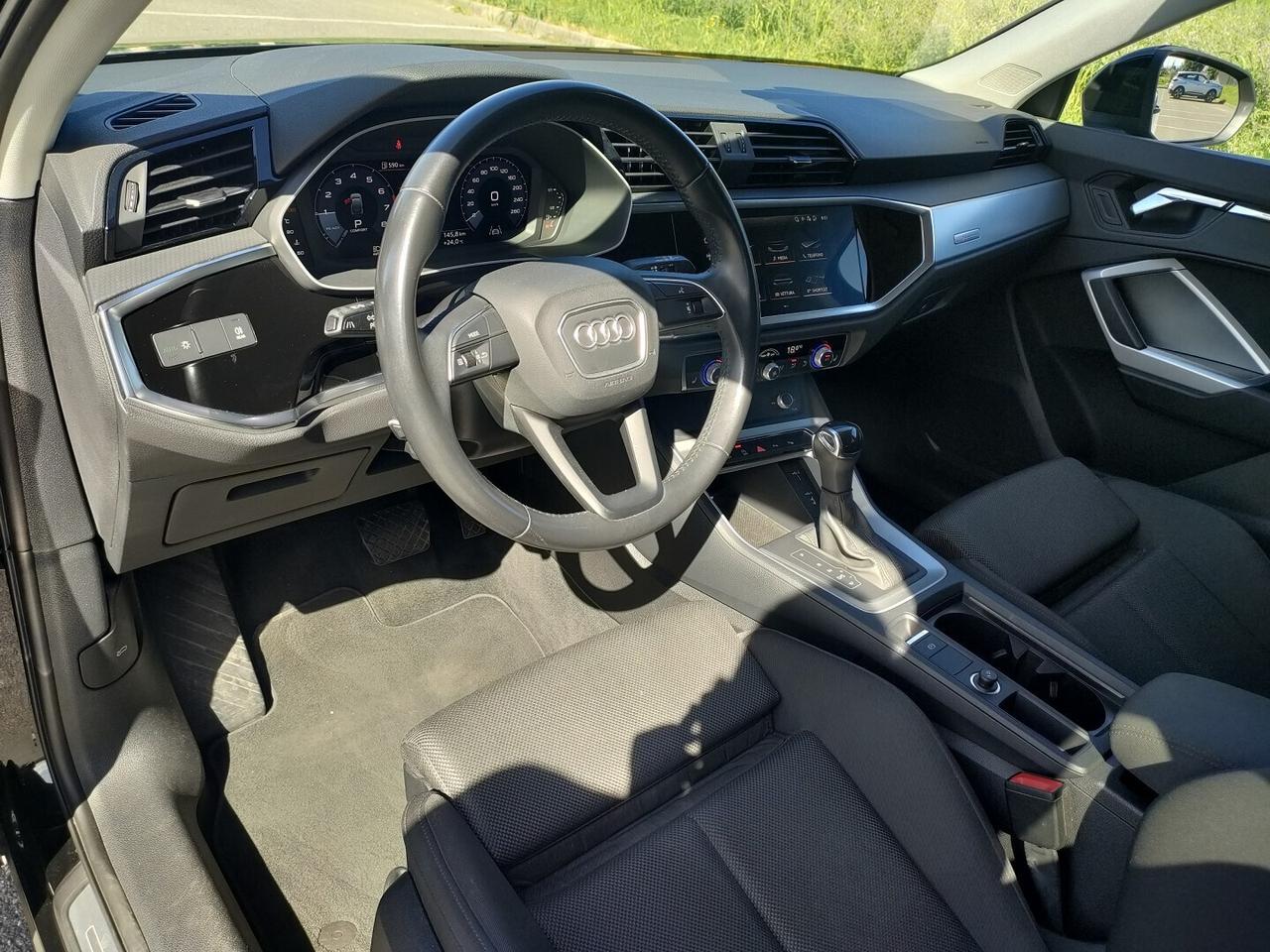 AUDI Q3 Sportback 35 1.5 tfsi mhev S line Edition