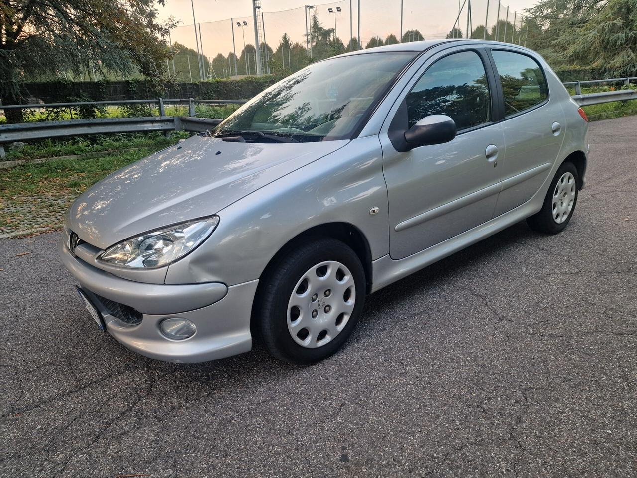 Peugeot 206 1.4 5p. Enfant Terrible