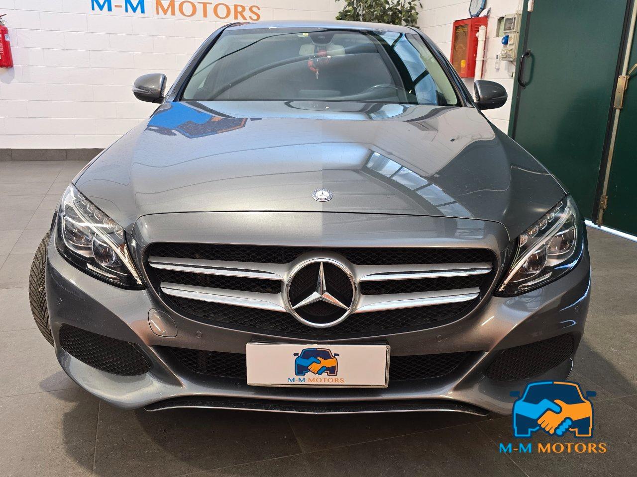 Mercedes C 220 D Executive 4Matic 9G-Tronic Plus 9m Berlina