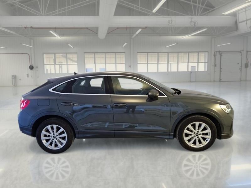 AUDI Q3 SPORTBACK 35 TDI S tronic Business Plus