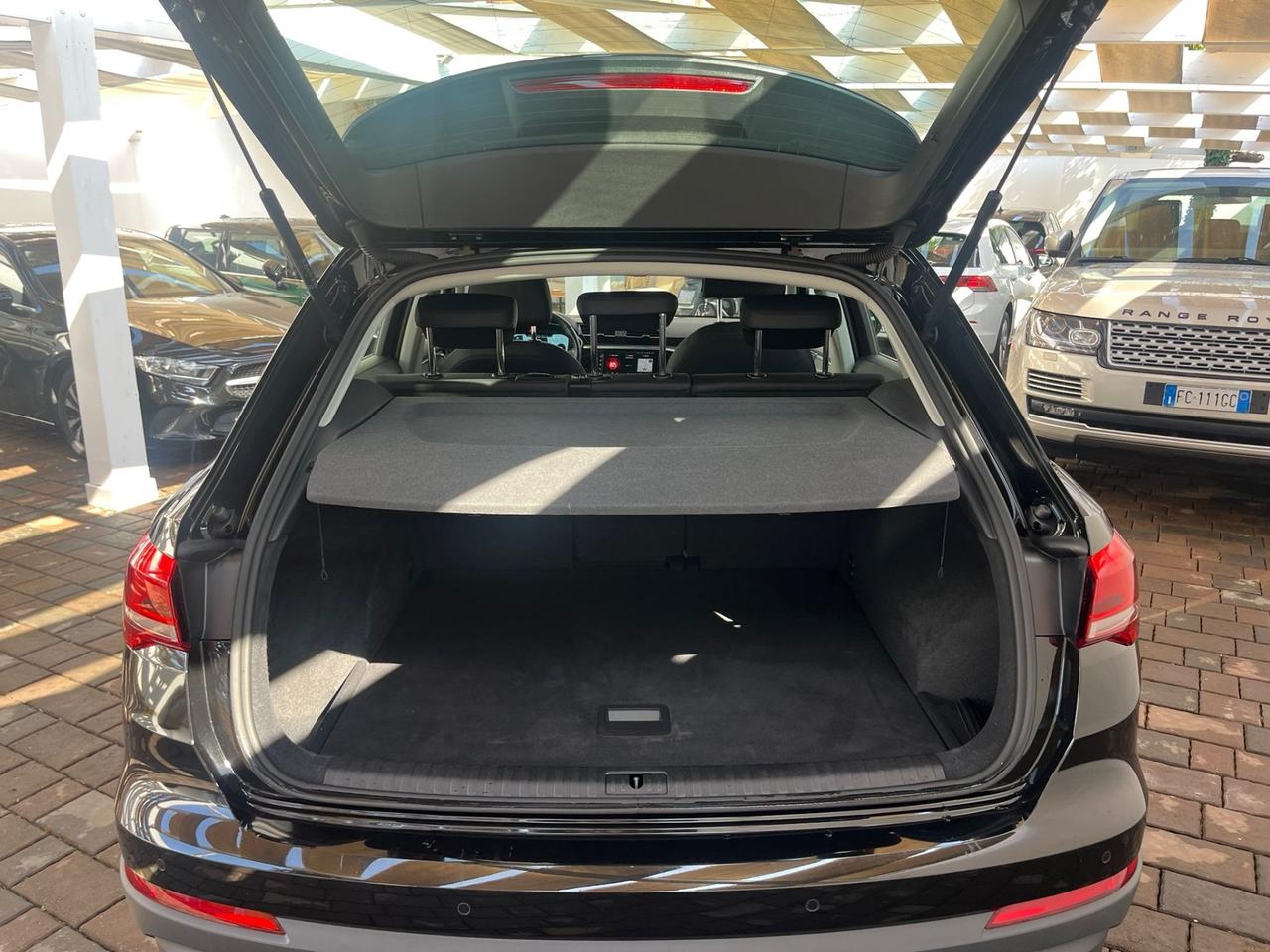 Audi Q3 35 TDI S tronic Business Advanced