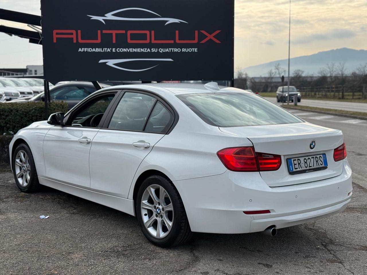 Bmw 318d AUTOM. F30 BERLINA NEOPATENTATI