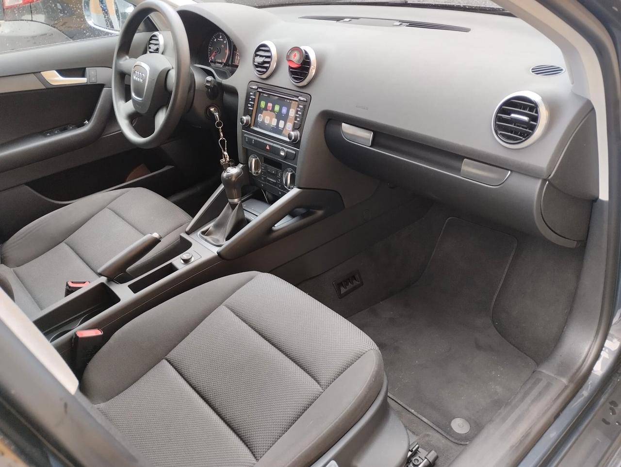 Audi A3 1.6 TDI 105 CV CR Attraction