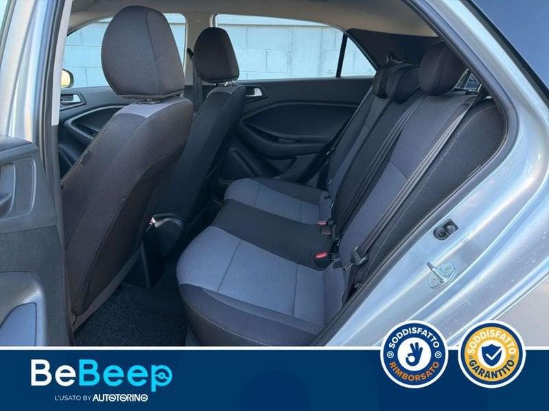 Hyundai i20 5P 1.2 LOGIN ECONEXT 84CV