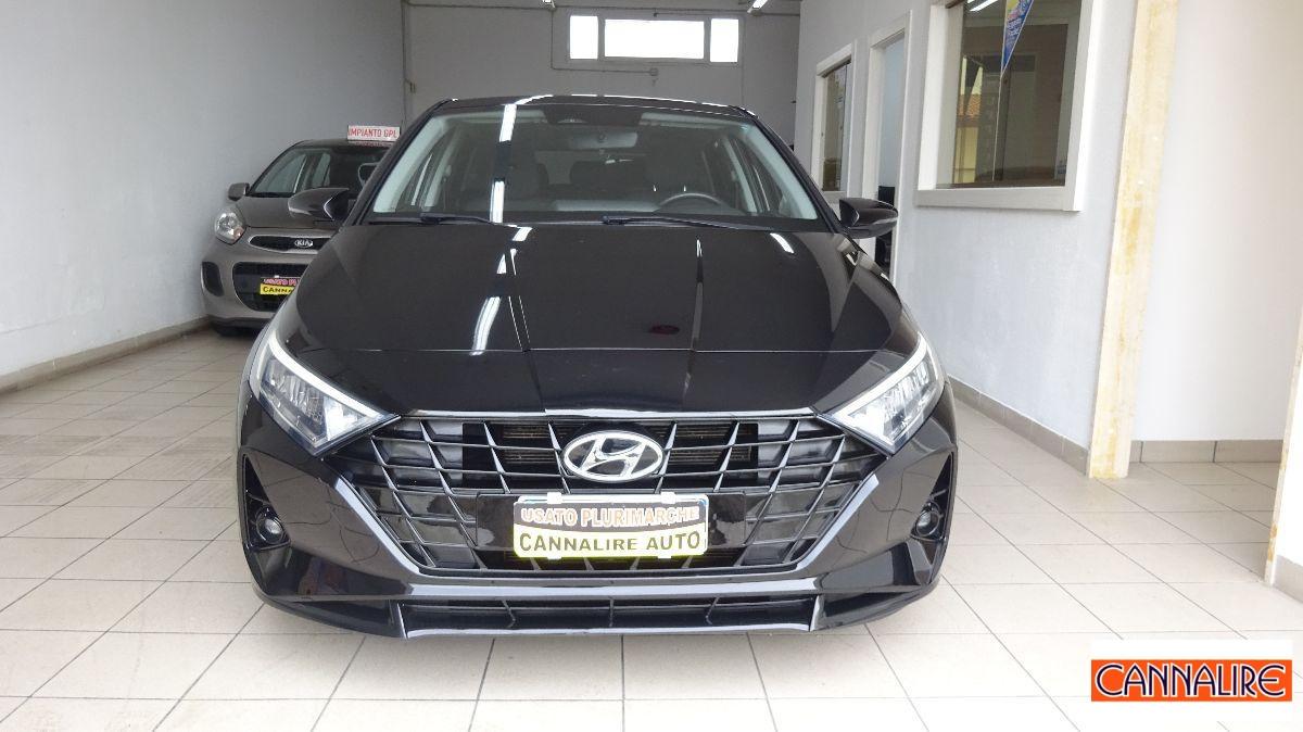 HYUNDAI - i20 - 1.2 MPI MT GPL ConnectLine
