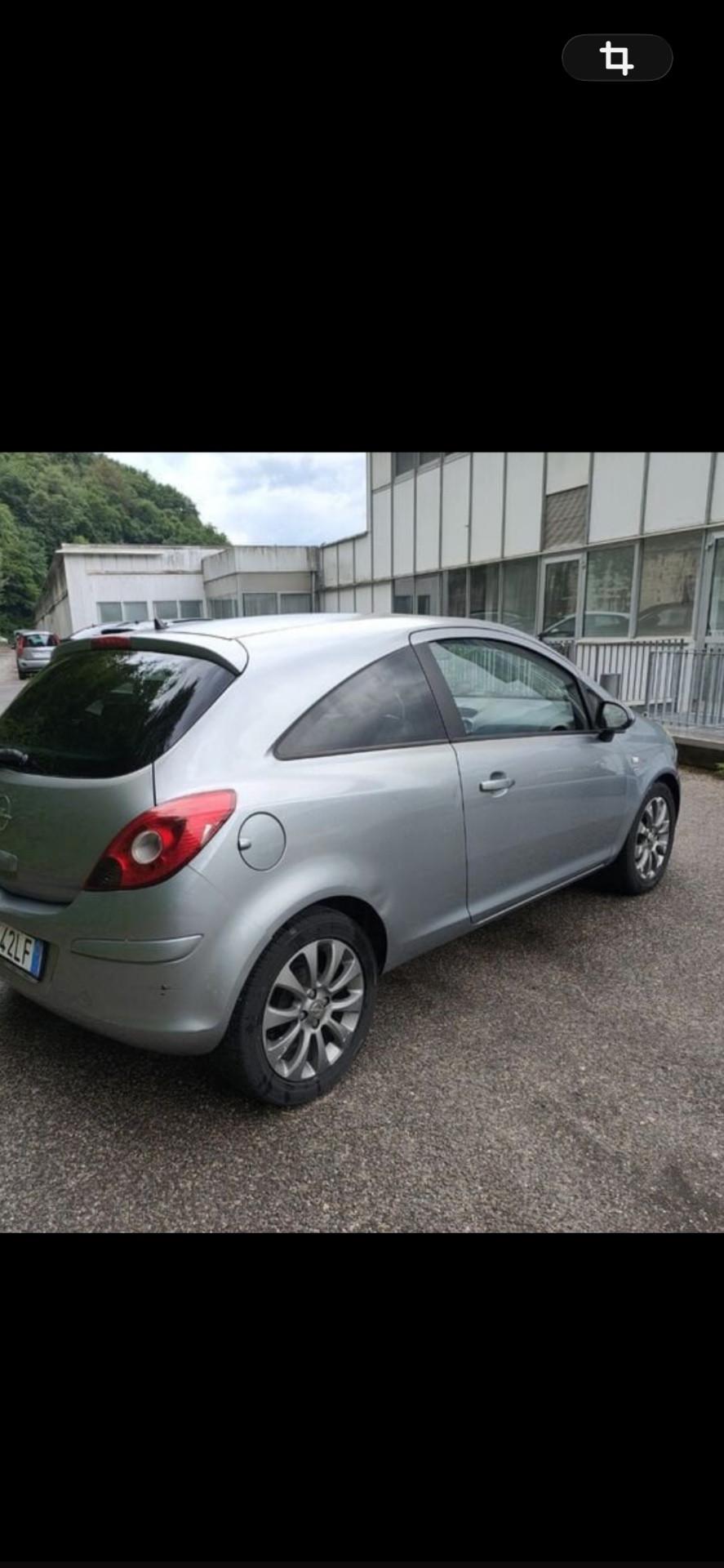 Opel Corsa 1.2 3 porte Elective NEOPATENTATI