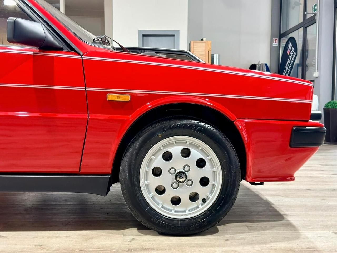 LANCIA DELTA 2.0 TURBO HF 4WD TORINO RESTAURO