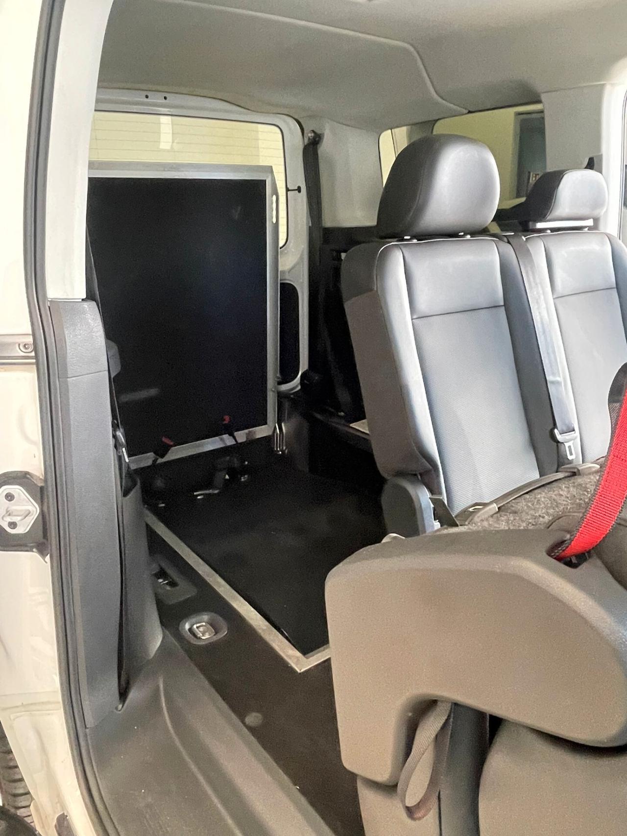 VOLKSWAGEN CADDY TRASPORTO DISABILI MAXI 2.0 TDI 102 CV 2022