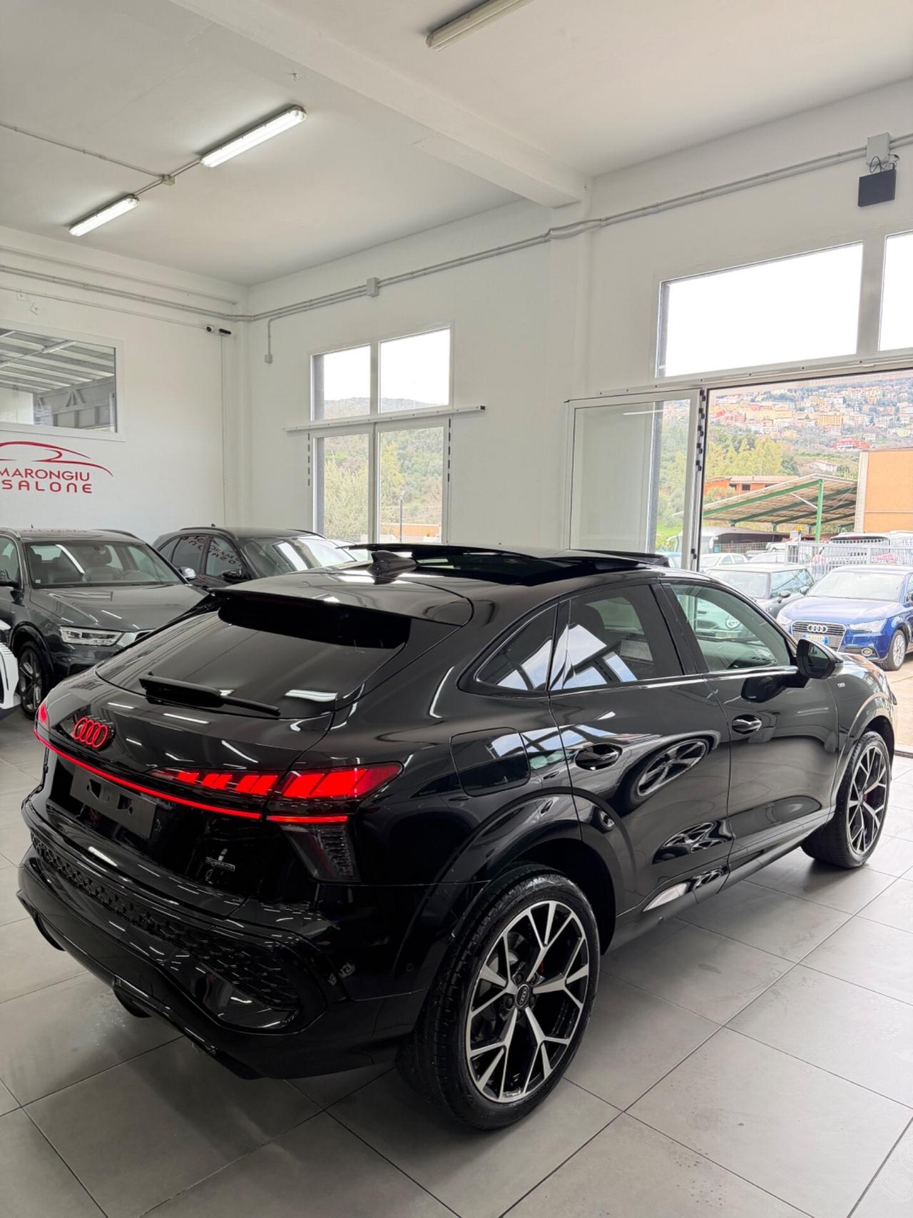 Audi Q3 40 TFSI quattro S tronic line 2026 TETTO FULL