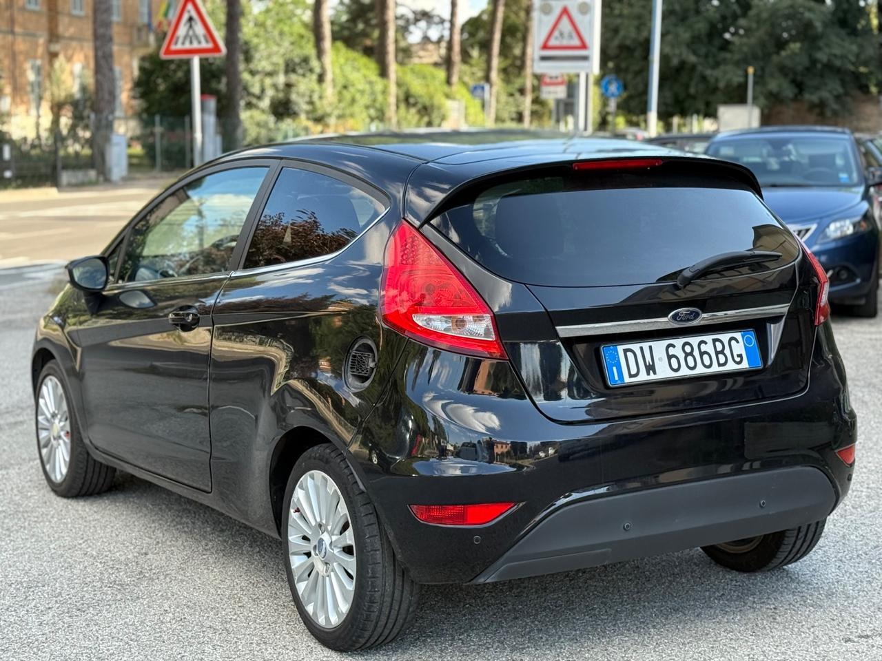 Ford Fiesta 1.2 82CV 3 porte Titanium
