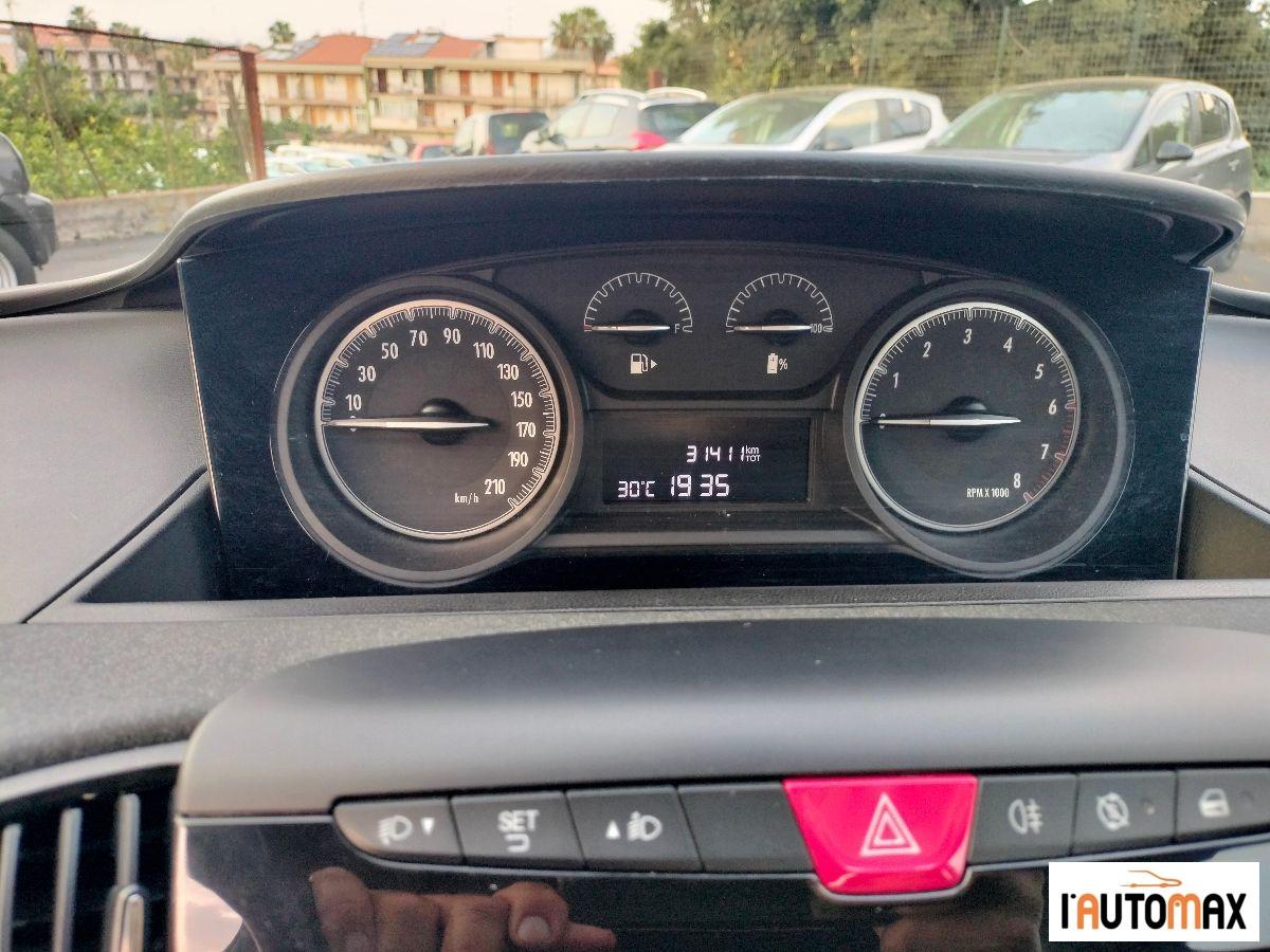 LANCIA - Ypsilon 1.0 firefly hybrid Silver s&s 70cv