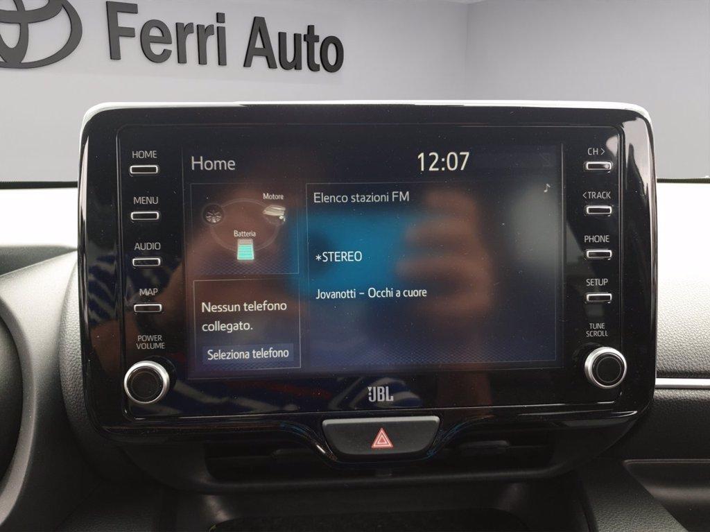 TOYOTA Yaris 1.5h style del 2021