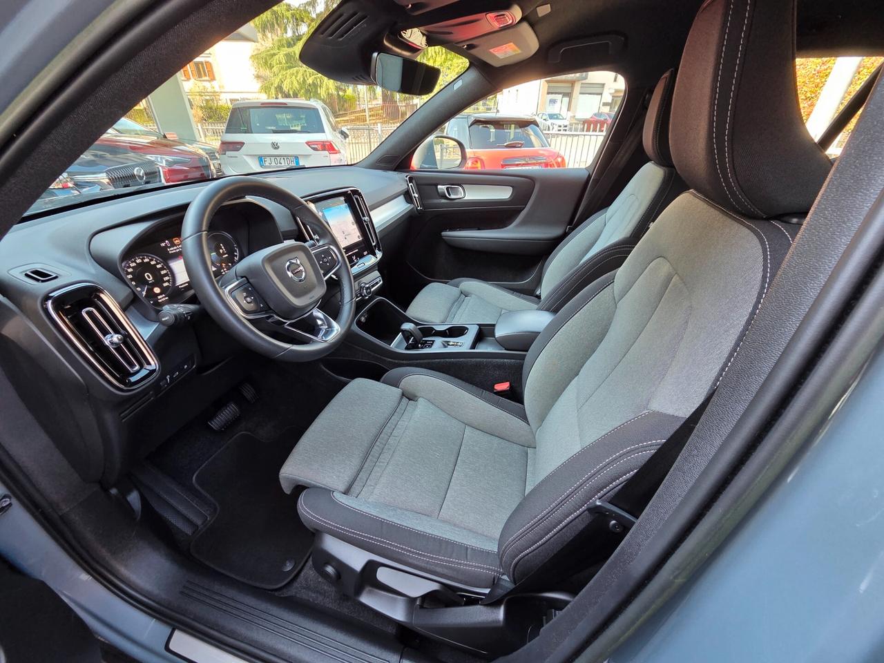 Volvo XC40 1.5 T4 Recharge/IBRIDA PLUG-IN/SERVICE VOLVO!