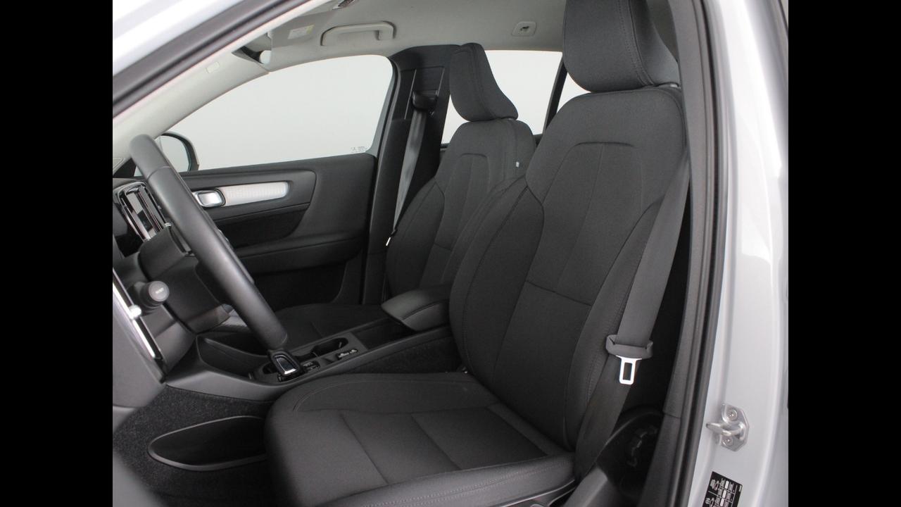 VOLVO XC40 - XC40 1.5 t5 phev Inscription Expression auto my21