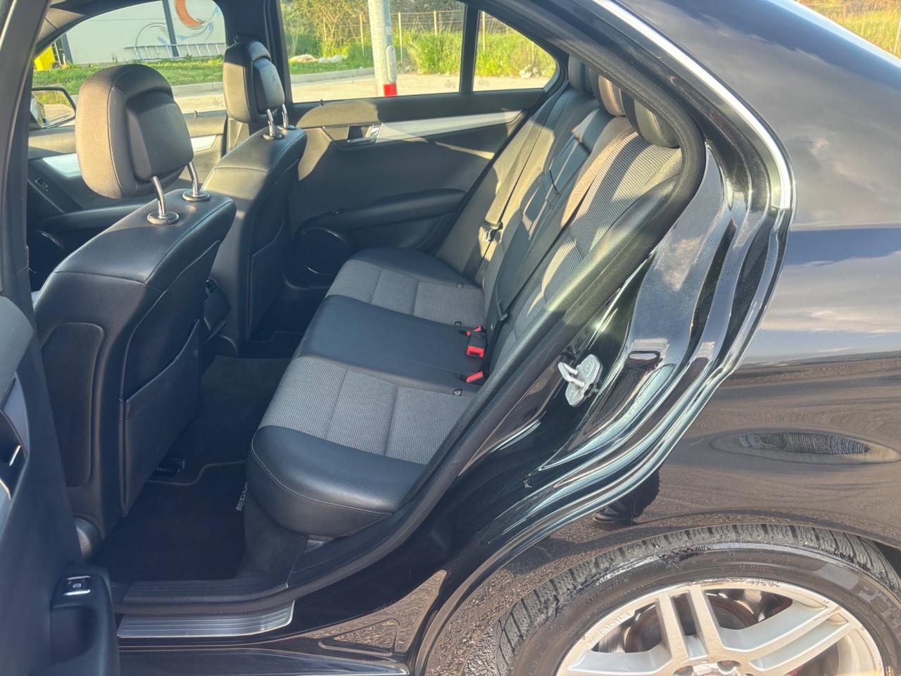 Mercedes-benz C 220 CDI Avantgarde AMG