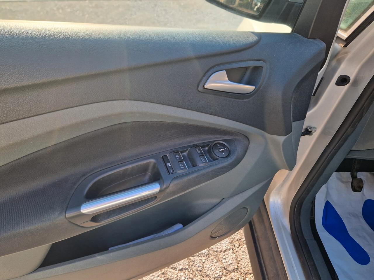 Ford C-Max 1.6 TDCi 95CV Titanium