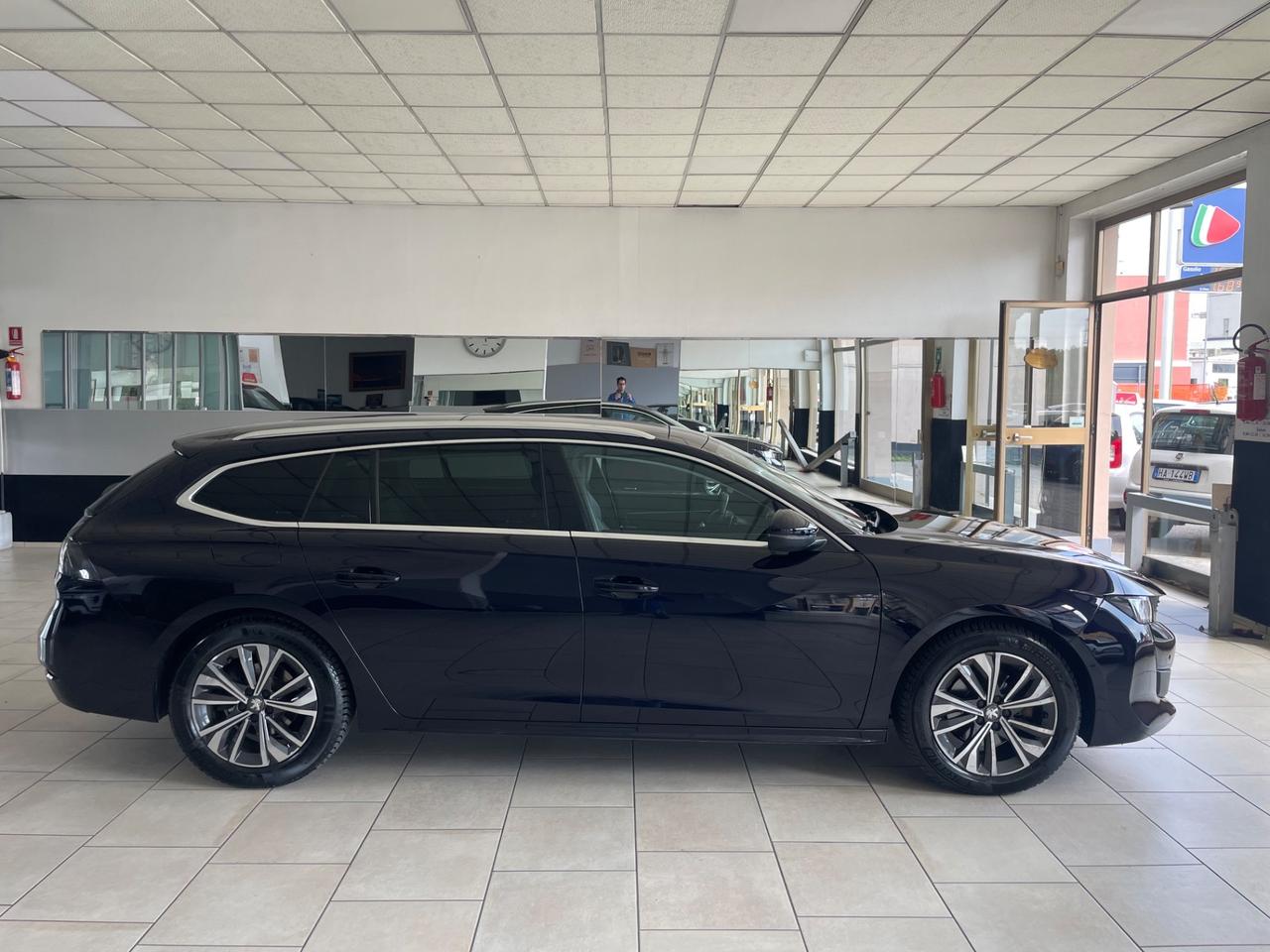 Peugeot 508 PureTech Turbo 180 EAT8 SW Allure