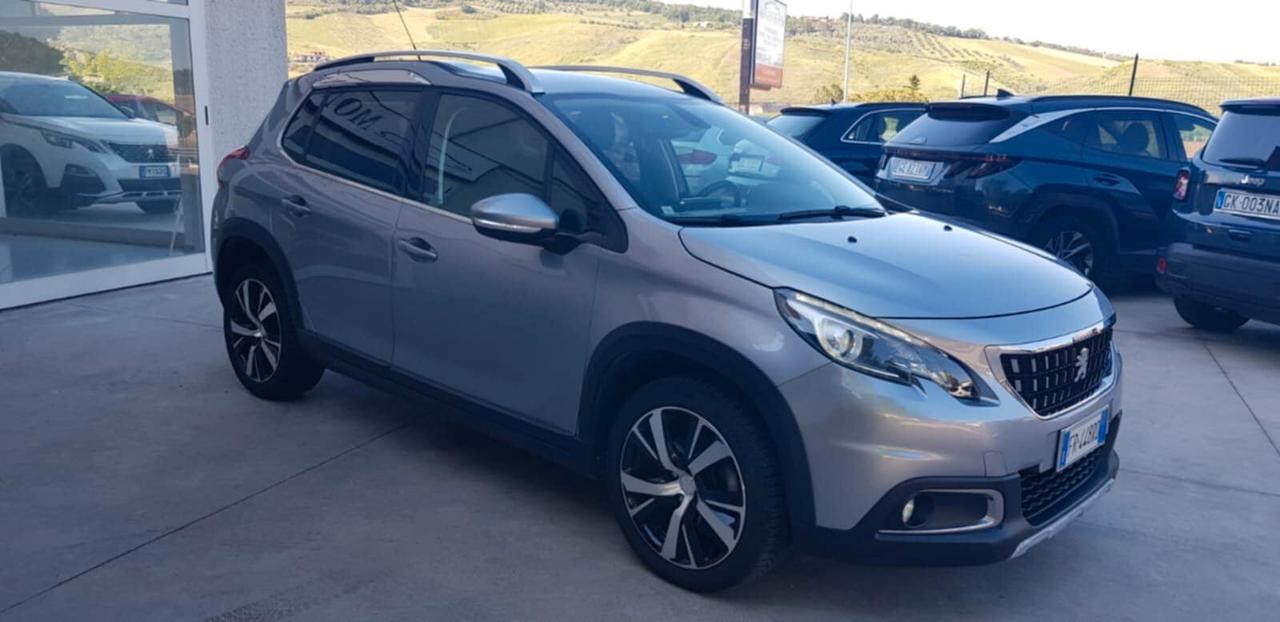 Peugeot 2008 1.5 HDi 100 CV Allure