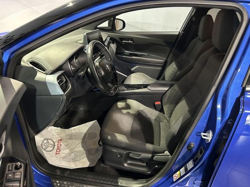 Toyota C-HR 2.0 Hybrid E-CVT Trend "Bi-Tone Nebula Blue Met & Black" AREA C FREE