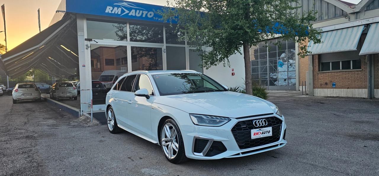 Audi A4 Avant 40 TDI quattro S tronic Business
