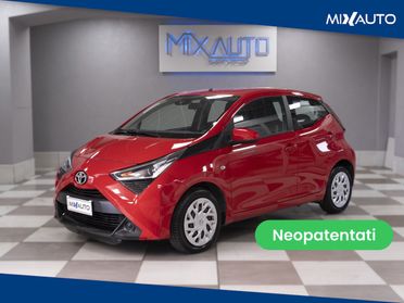 Toyota Aygo 1.0 X-Play 5 Porte 72CV