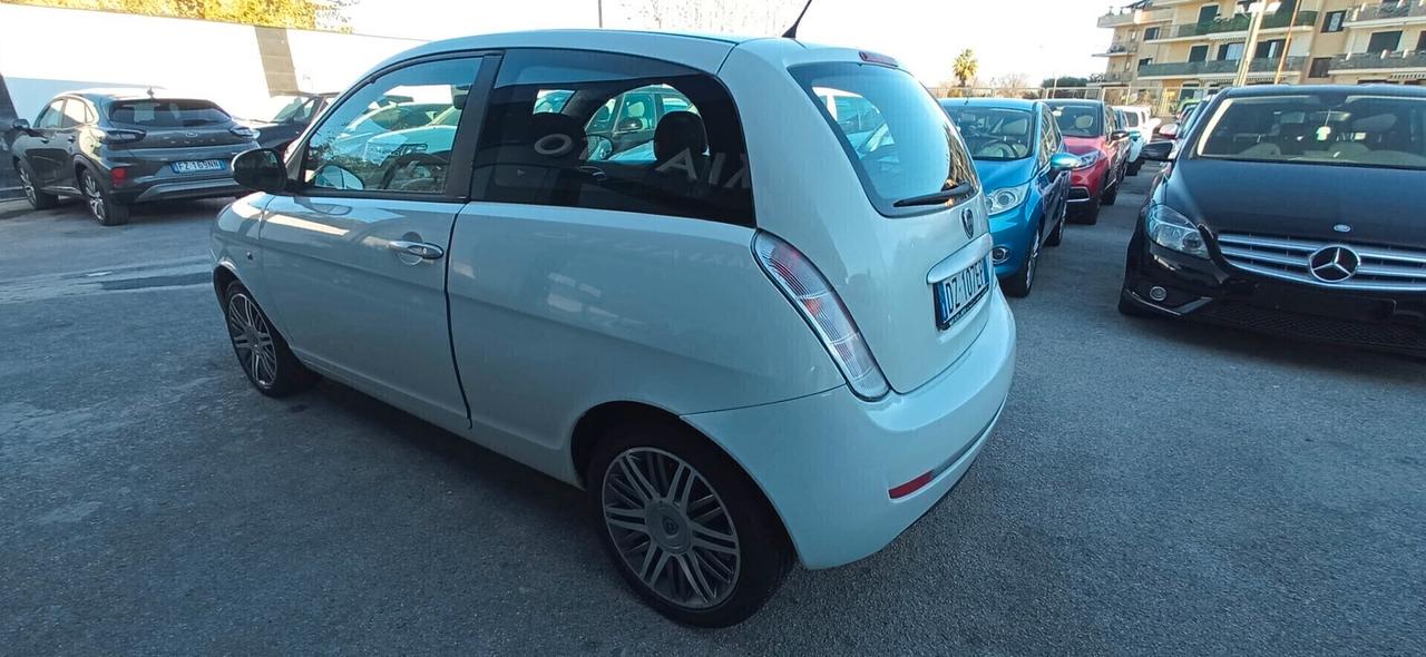 Lancia Ypsilon Ecochic GPL LEGGI!