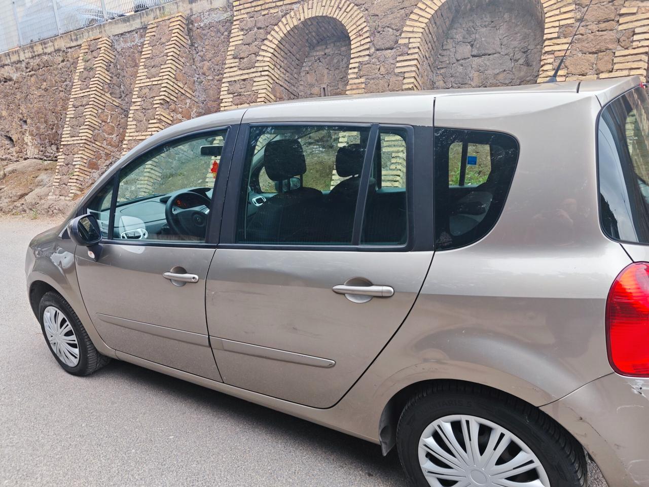 Renault Modus 1.2 16V Dynamique