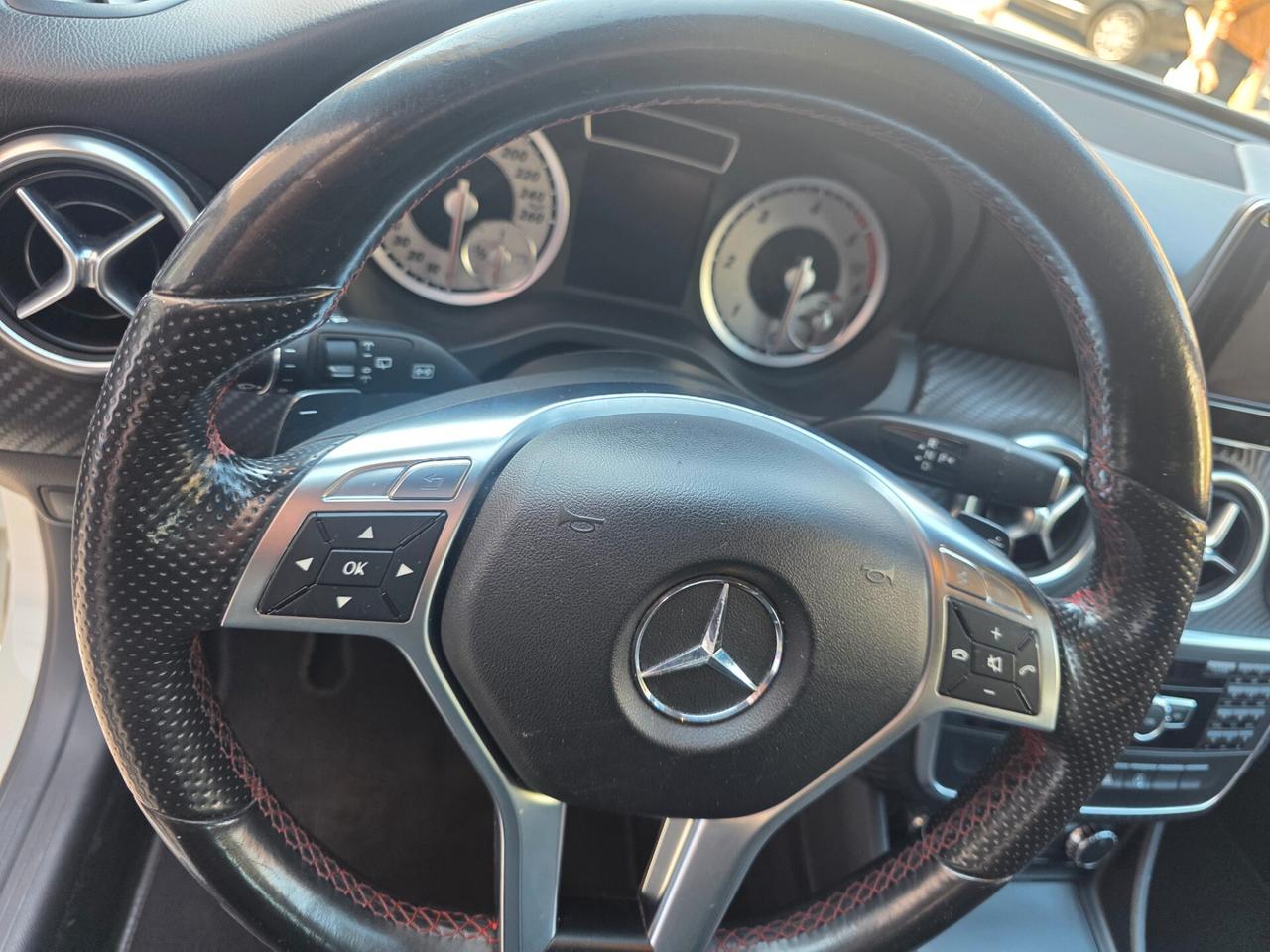 Mercedes-benz A 200 A 200 CDI Automatic Dark Night Edition