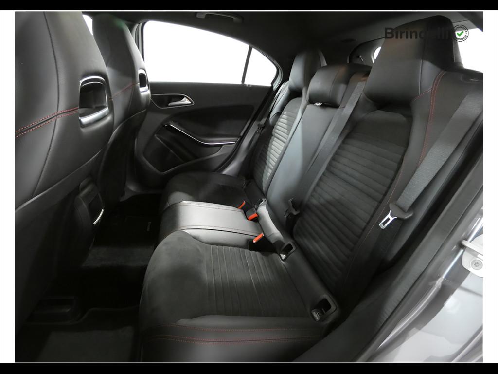 Mercedes-Benz Classe A (W176) - A 180 d Premium