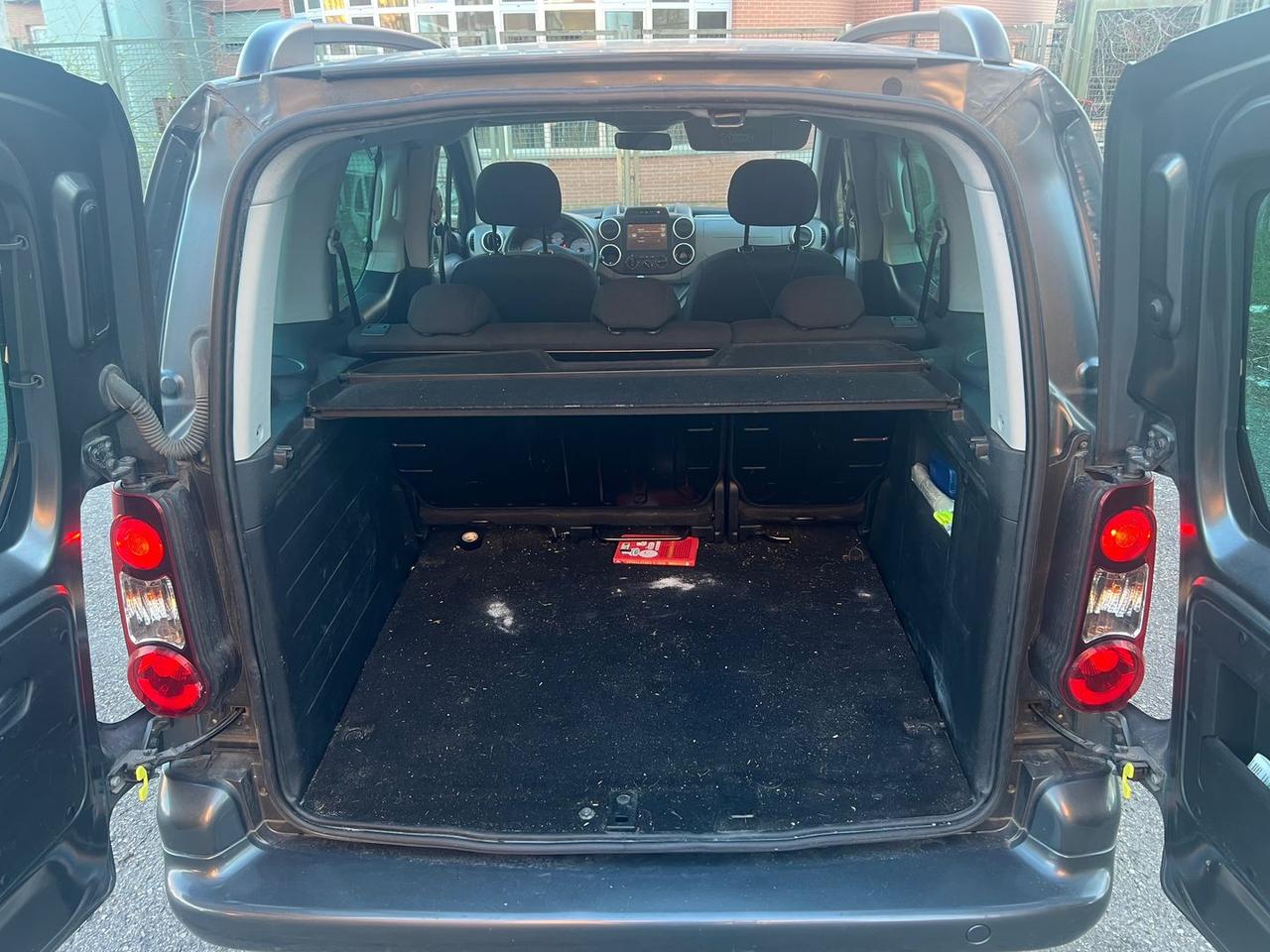 Peugeot Partner Active 1.6 Blue HDI 120 #10098