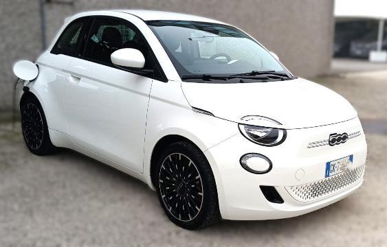 Fiat 500e 42 kWh La Prima