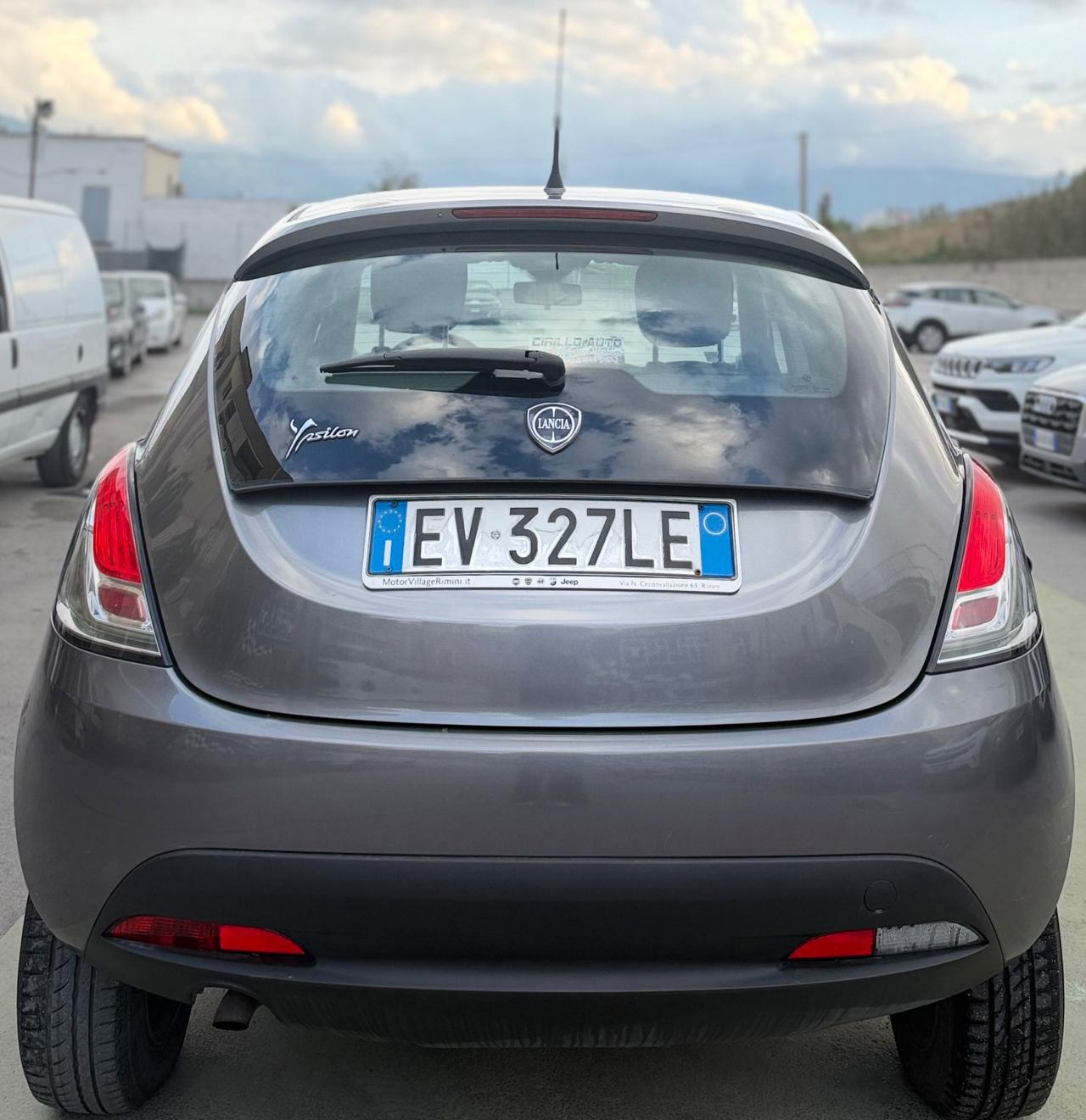 Lancia Ypsilon 0.9 Natural Power 84 Cv