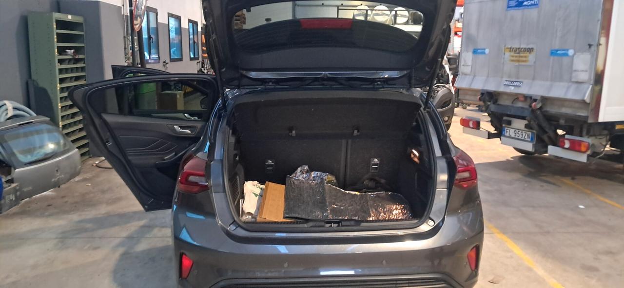 Ford Focus 1.0 EcoBoost Hybrid 125 CV Power. 5p. ST-Line Style