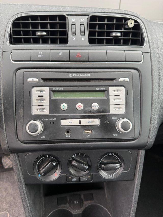 VOLKSWAGEN Polo 1.2 60cv 5 porte Trendline NEOPATENTATI