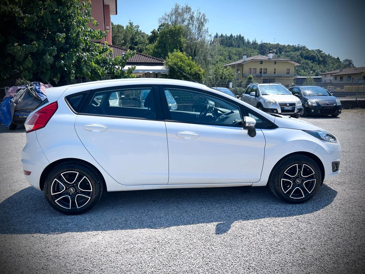 Ford Fiesta 1.5 TDCi 75CV 5p - UNIPROPRIETARIO