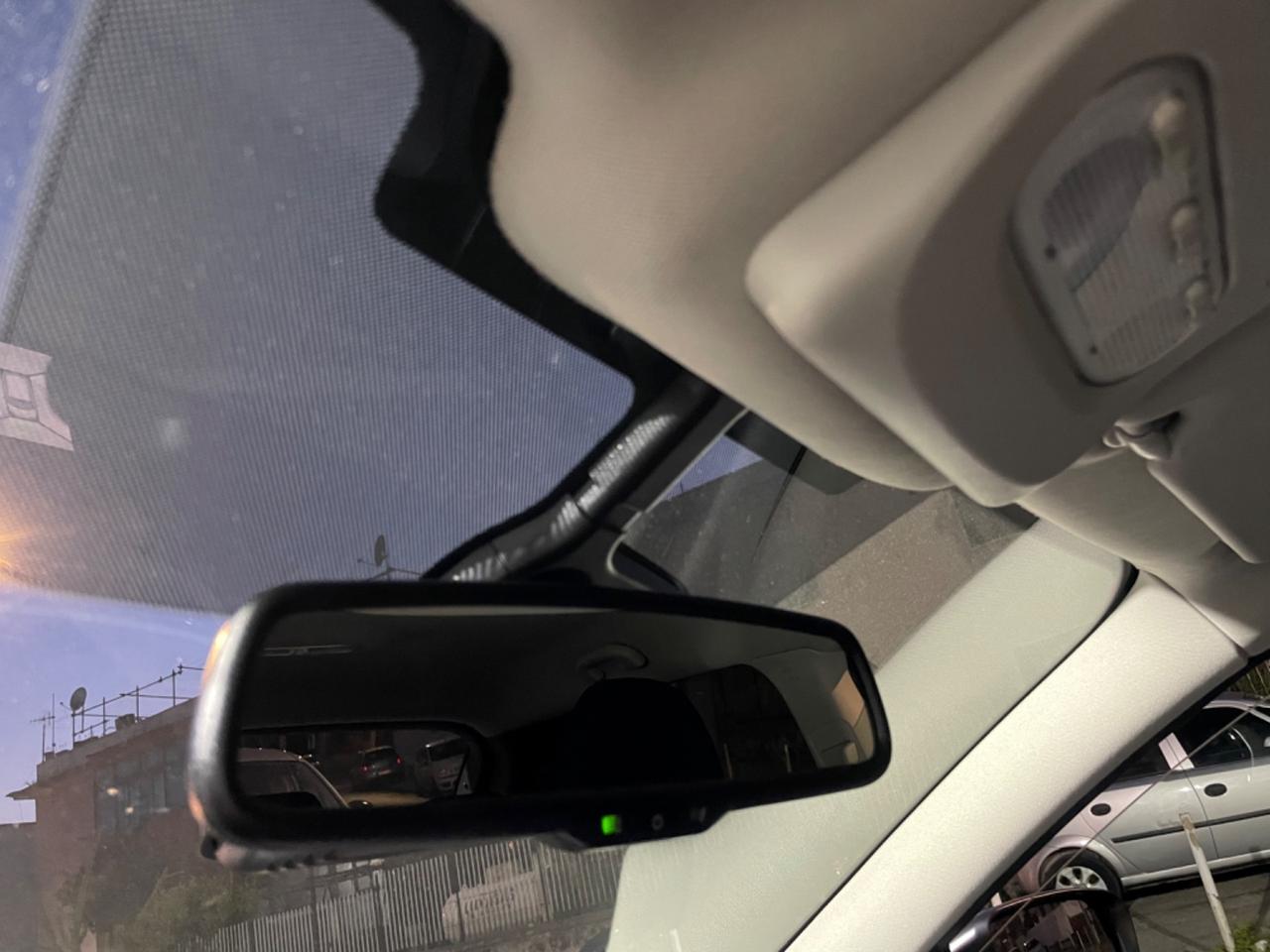 Nissan Qashqai 1.6 dCi 2WD N-Connecta 73.000 km originali