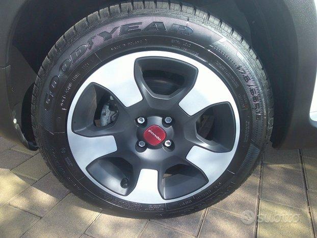 Fiat Panda 1.0 69cv firefly hybrid schermo touch 7"