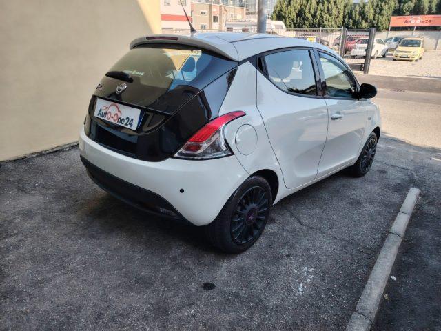 LANCIA Ypsilon 1.2 69 CV 5 porte Elefantino Rosa 60000KM-NEOPAT.