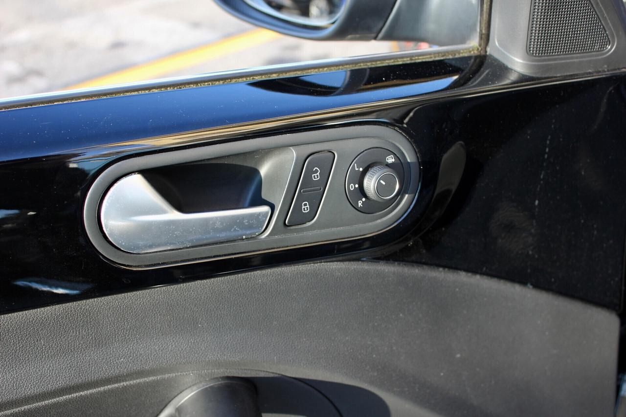 Volkswagen Maggiolino Cabrio 1.2 TSI Design