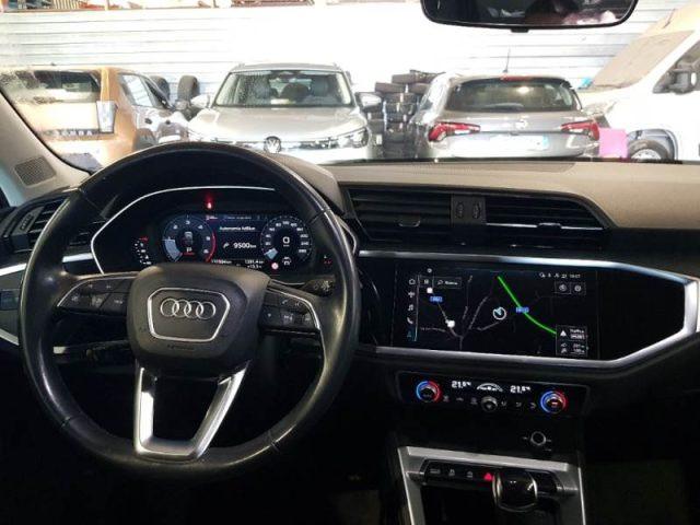 AUDI Q3 35 TDI quattro S tronic S line edition