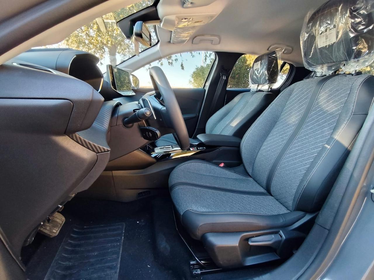 Peugeot 208 Hybrid 110 e-DCS6 Allure