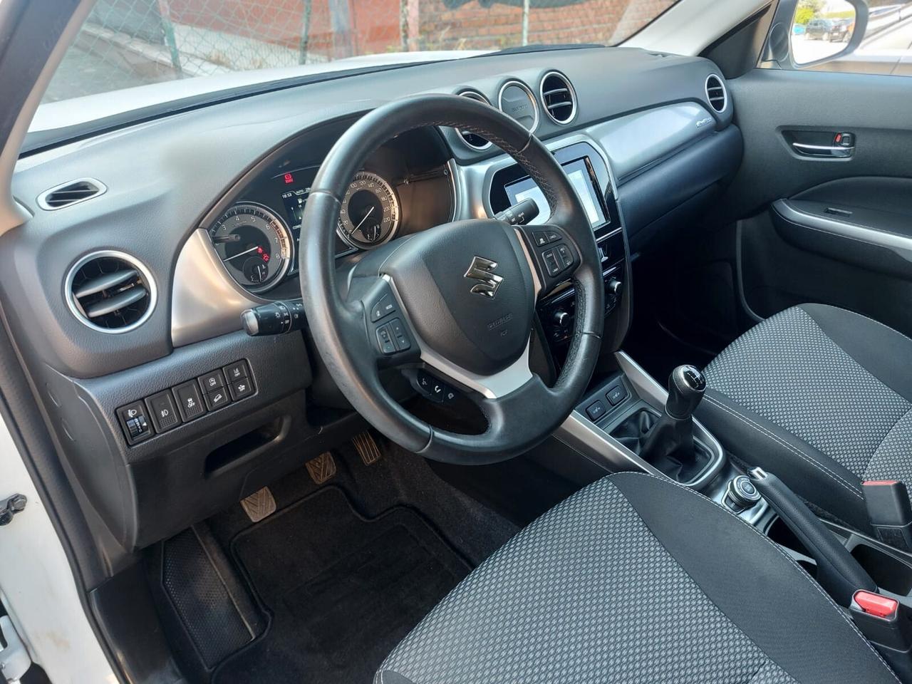 Suzuki Vitara 1.0 Boosterjet 4WD AllGrip Cool STUPENDA
